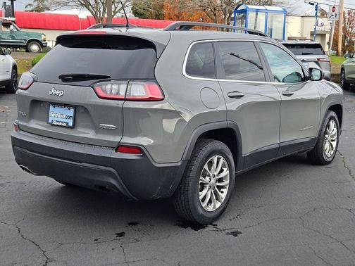 2022 Jeep Cherokee Latitude Lux