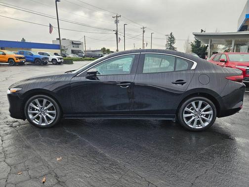 2025 Mazda Mazda3 FWD w/Preferred Package