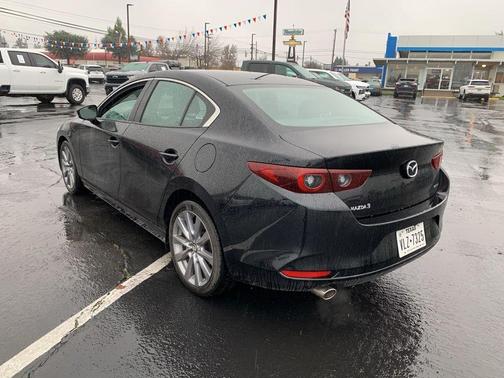 2025 Mazda Mazda3 FWD w/Preferred Package