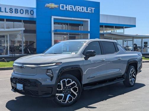 2025 Chevrolet Silverado EV RST