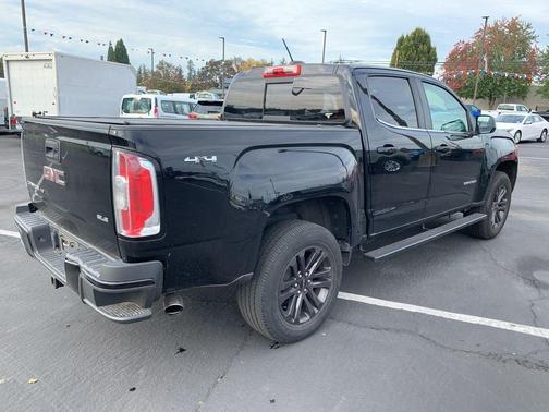2018 GMC Canyon SLE