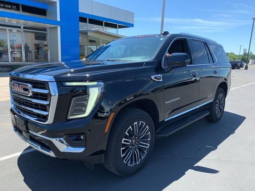 2025 GMC Yukon Elevation