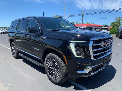 2025 GMC Yukon Elevation