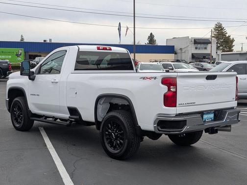 2024 Chevrolet Silverado 3500 LT