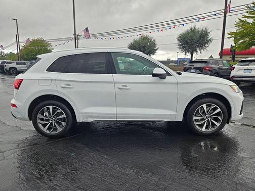 2021 Audi Q5 45 Premium