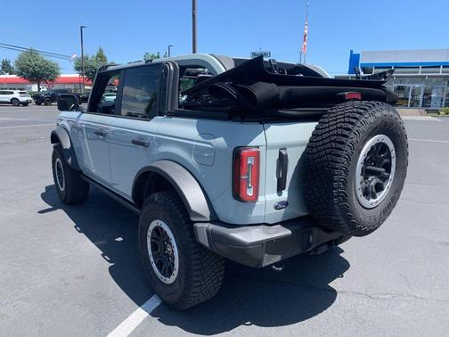 2023 Ford Bronco Badlands