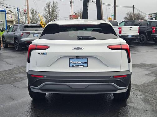 2026 Chevrolet Blazer EV LT