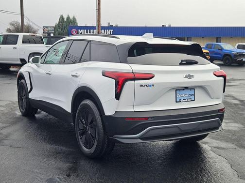 2026 Chevrolet Blazer EV LT