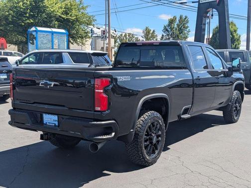 2025 Chevrolet Silverado 3500 LT