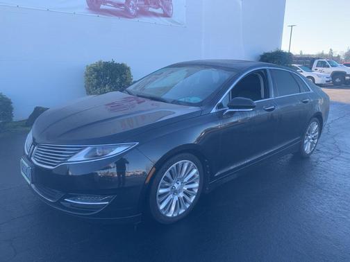 2013 Lincoln MKZ Base