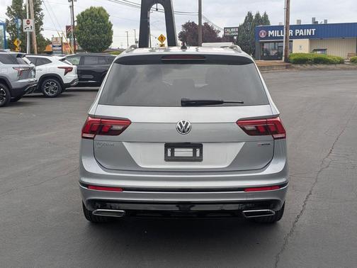 2021 Volkswagen Tiguan 2.0T SE R-Line Black