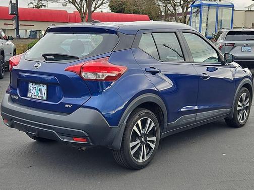 2019 Nissan Kicks SV