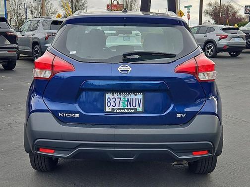 2019 Nissan Kicks SV