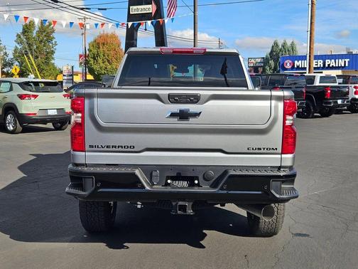2026 Chevrolet Silverado 2500 Custom