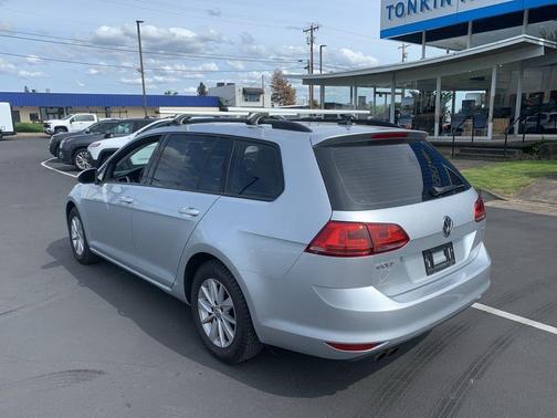 2017 Volkswagen Golf SportWagen TSI S