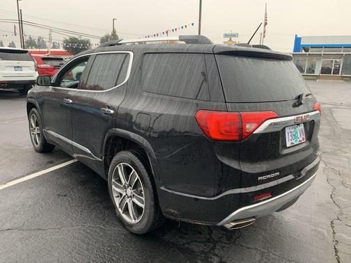 2019 GMC Acadia Denali