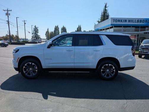 2025 Chevrolet Tahoe LS