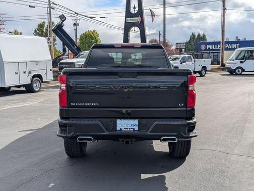 2025 Chevrolet Silverado 1500 LT Trail Boss