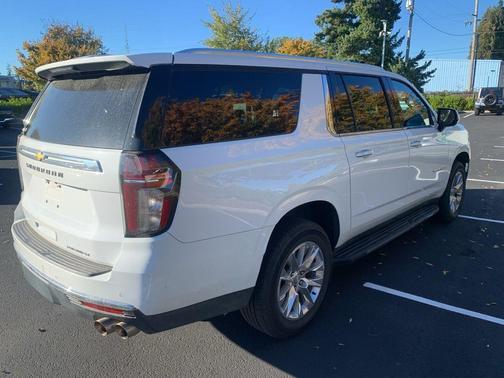2024 Chevrolet Suburban Premier