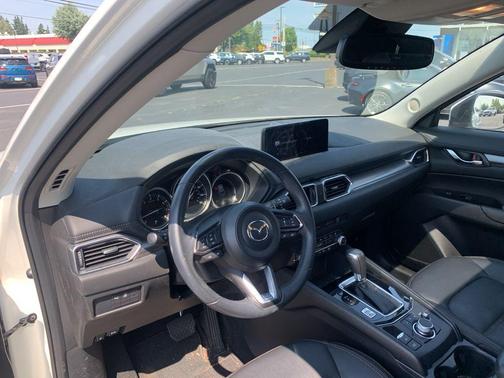 2023 Mazda CX-5 2.5 S Preferred Package