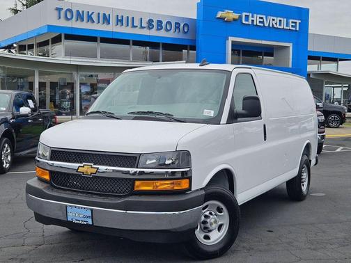 2025 Chevrolet Express 2500 Work Van