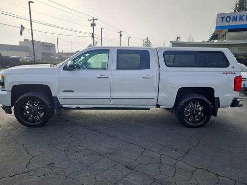 2017 Chevrolet Silverado 1500 High Country