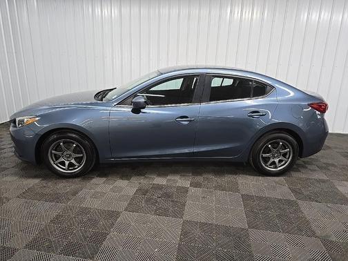 2016 Mazda Mazda3 i Sport