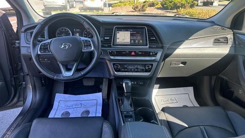2019 Hyundai SONATA Limited