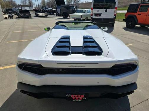2017 Lamborghini Huracan LP610-4S
