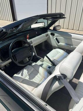 1990 Ford Mustang LX