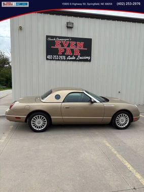 2005 Ford Thunderbird Deluxe