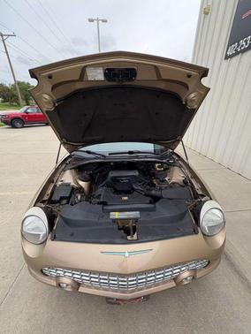 2005 Ford Thunderbird Deluxe