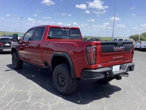 2025 GMC Sierra 2500 AT4