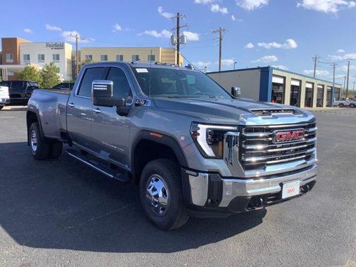 2026 GMC Sierra 3500 SLT
