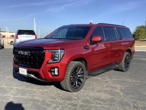 2021 GMC Yukon XL 4WD AT4