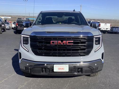 2025 GMC Sierra 1500 Pro