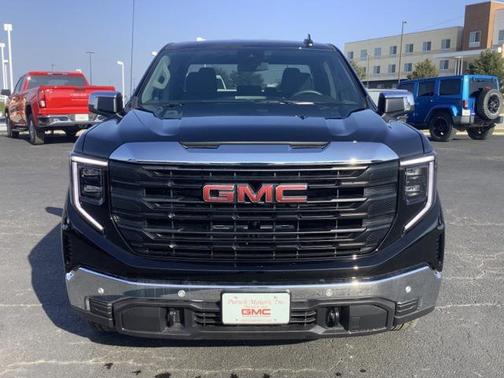2025 GMC Sierra 1500 Pro