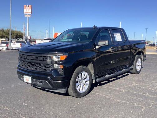 2022 Chevrolet Silverado 1500 Custom