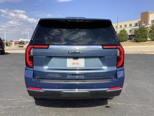 2025 GMC Yukon XL 2WD Elevation