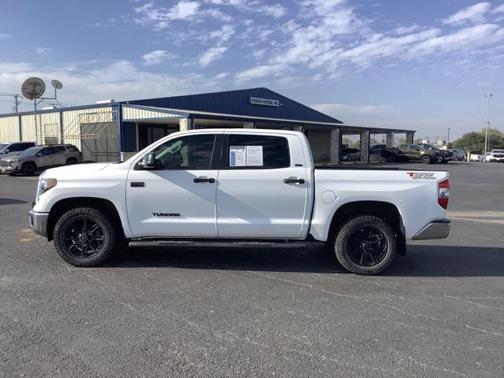 2020 Toyota Tundra SR5
