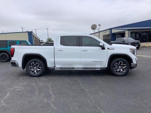 Summit White 2026 GMC Sierra 1500 SLT