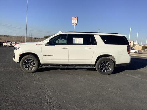 2021 Chevrolet Suburban 4WD Z71