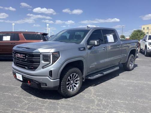 2023 GMC Sierra 1500 AT4