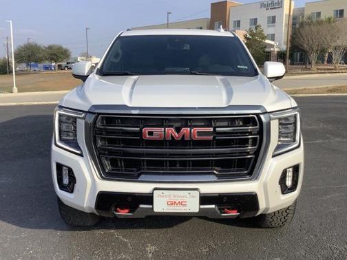2023 GMC Yukon 4WD AT4