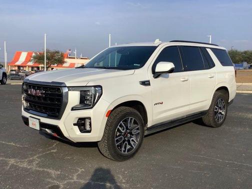 2023 GMC Yukon 4WD AT4