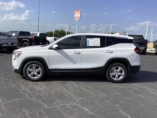 2022 GMC Terrain SLE