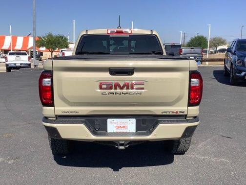 2024 GMC Canyon AT4X