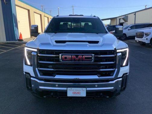 2024 GMC Sierra 3500 SLT