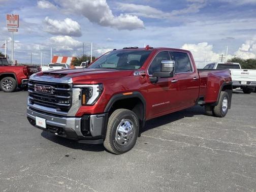 2026 GMC Sierra 3500 SLT