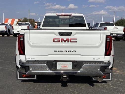 2026 GMC Sierra 3500 SLT